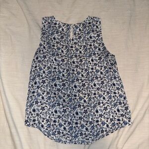 41 Hawthorn Navy and White Floral Sleeveless Top